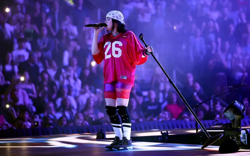 Billie Eilish Outfit